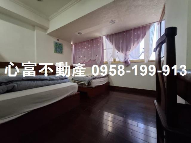 高雄新興區大樓-0