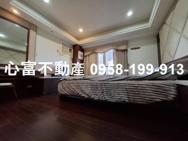 高雄新興區大樓-3
