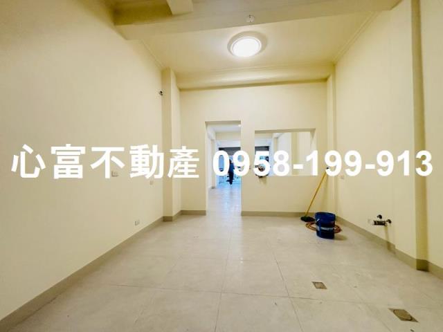 高雄岡山透天-1