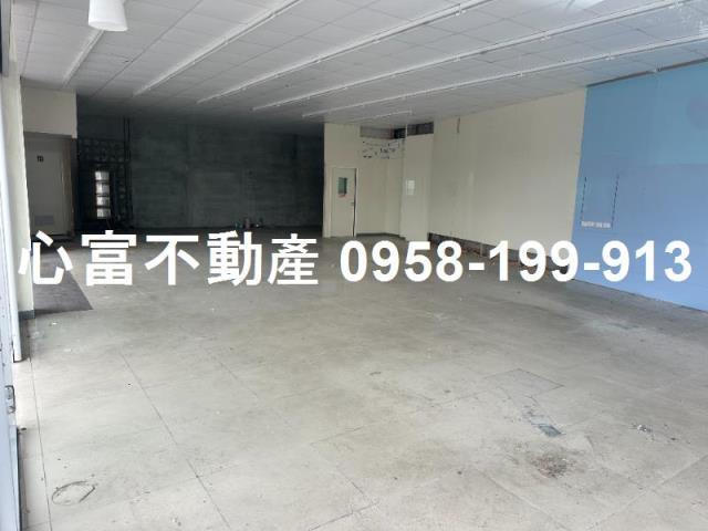 高雄岡山店面-0